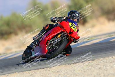 media/Mar-26-2022-CVMA (Sat) [[4461a8f564]]/Race 12 Amateur Supersport Middleweight/